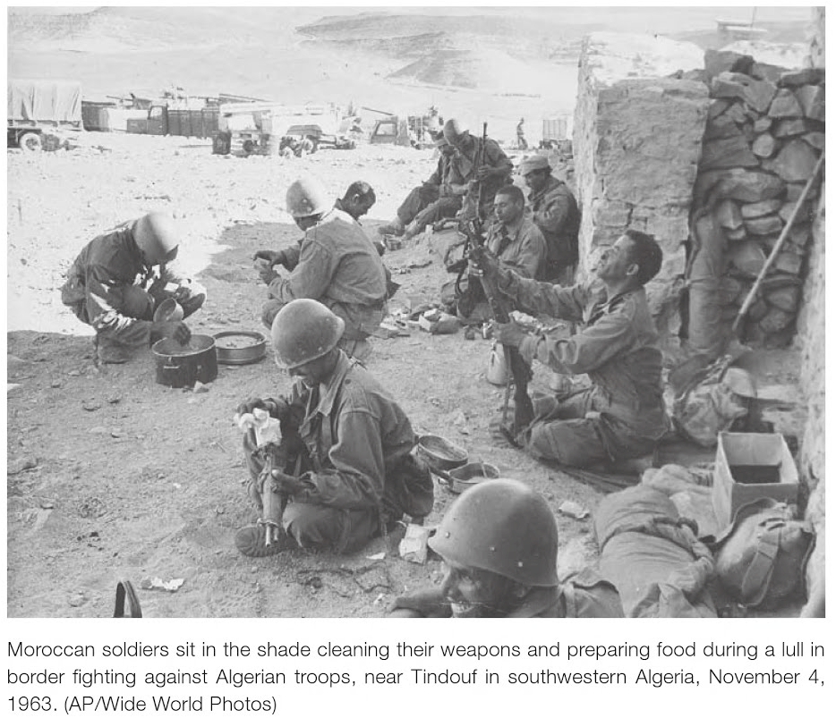 sand_war_morrocan_soldiers_1963.jpg